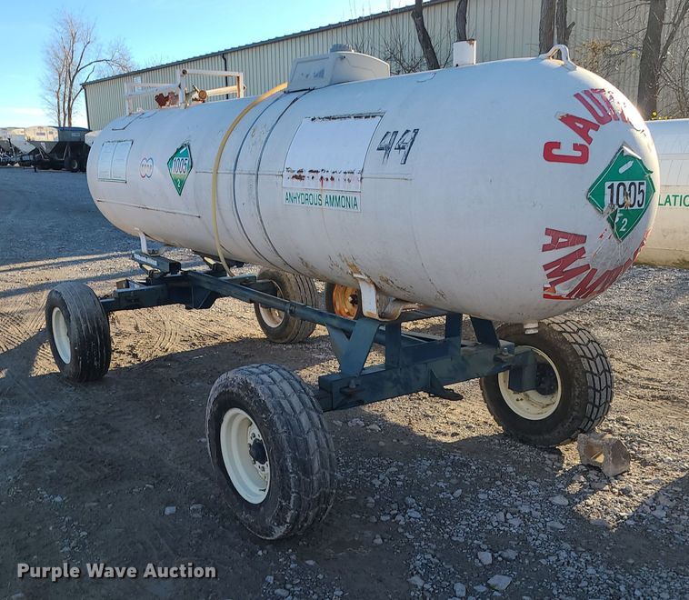 image for item DR7822 NH3 tank