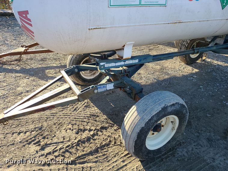 image for item DR7822 NH3 tank