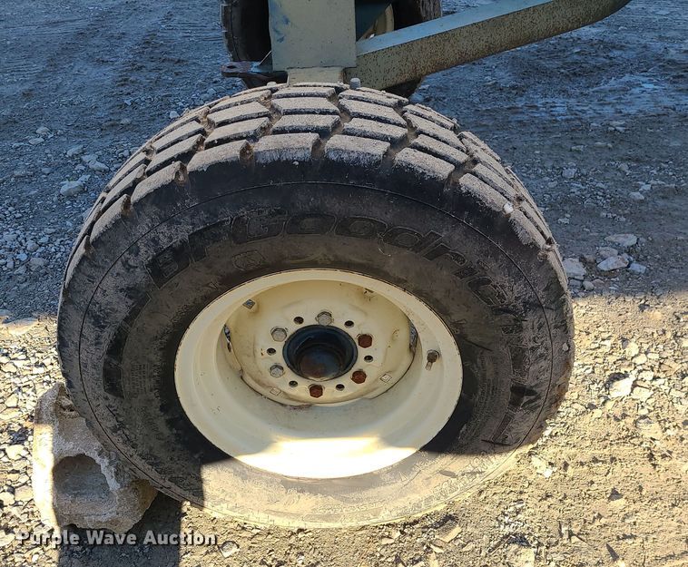 image for item DR7822 NH3 tank