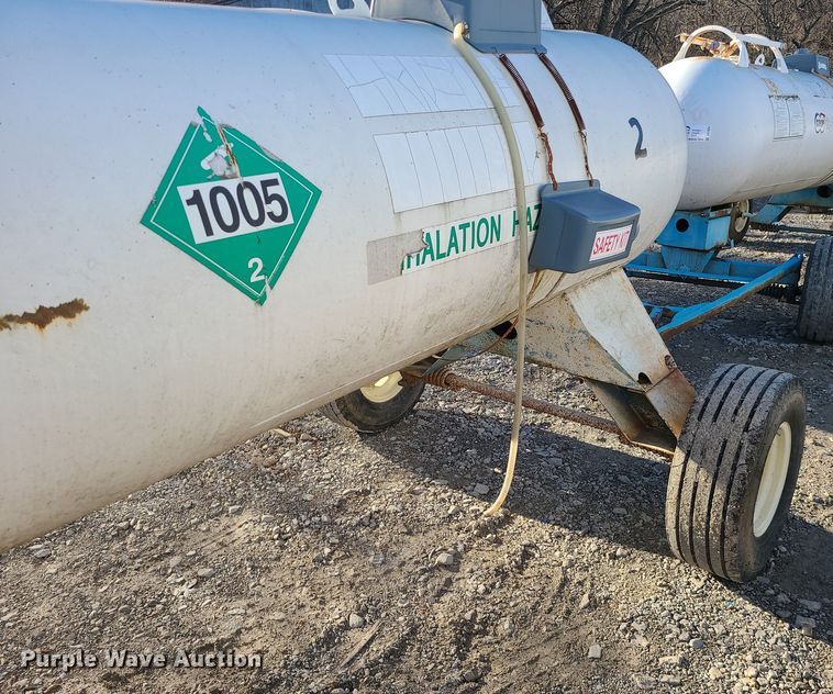 image for item DR7823 Farmland Industries  NH3 tank