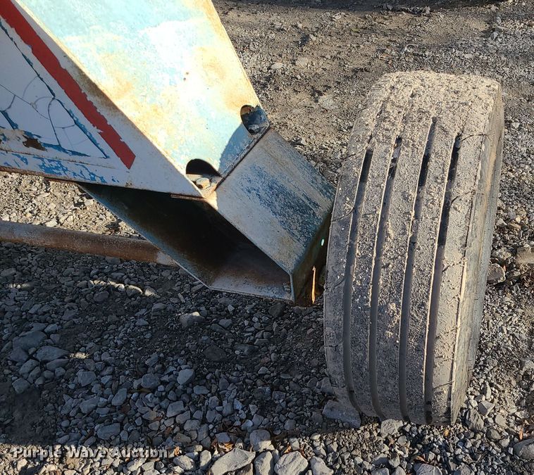 image for item DR7823 Farmland Industries  NH3 tank