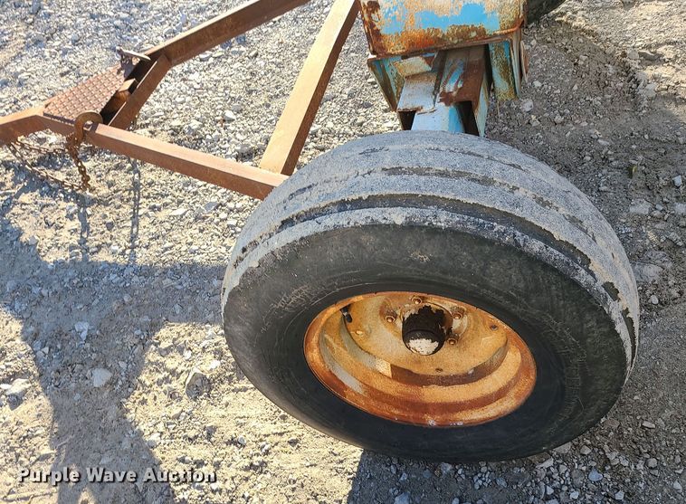 image for item DR7823 Farmland Industries  NH3 tank