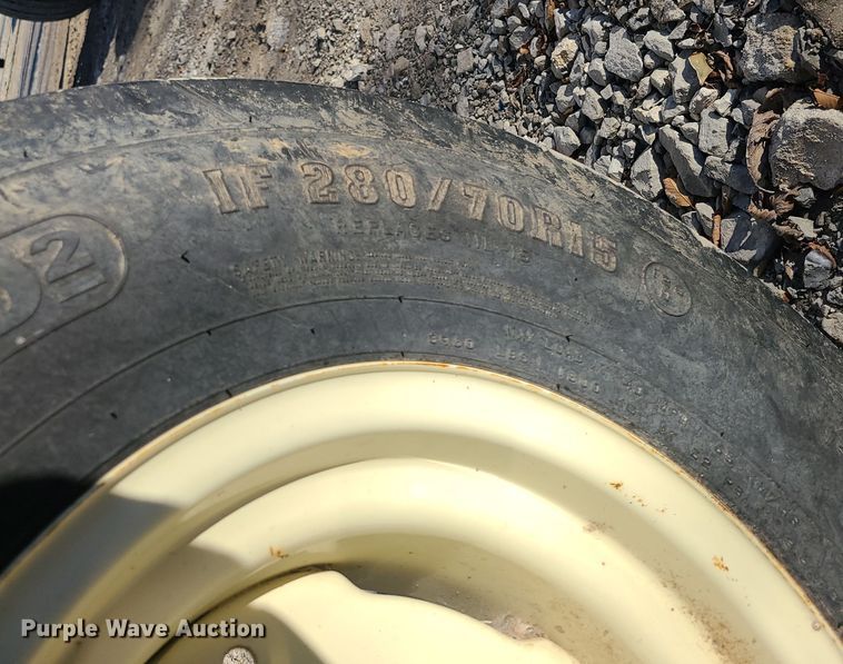 image for item DR7823 Farmland Industries  NH3 tank