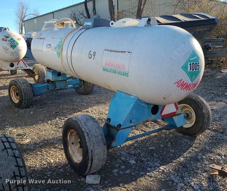 image for item DR7824 NH3 tank