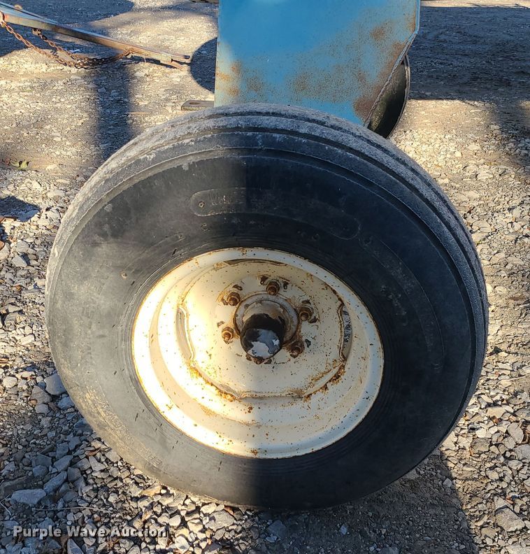 image for item DR7824 NH3 tank