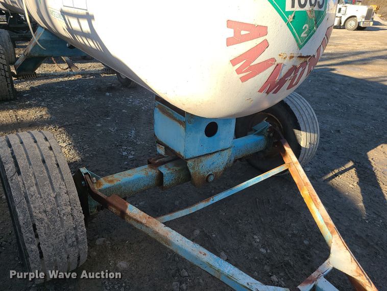 image for item DR7825 Farmland Industries  NH3 tank