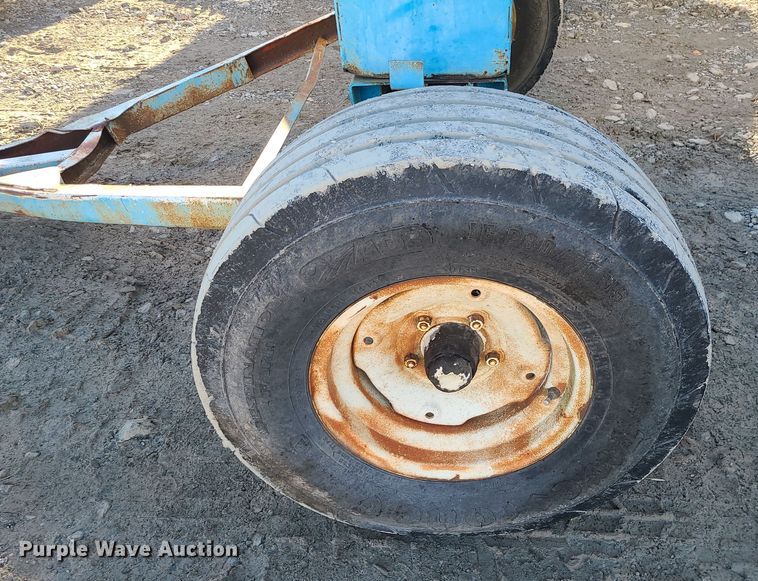 image for item DR7825 Farmland Industries  NH3 tank