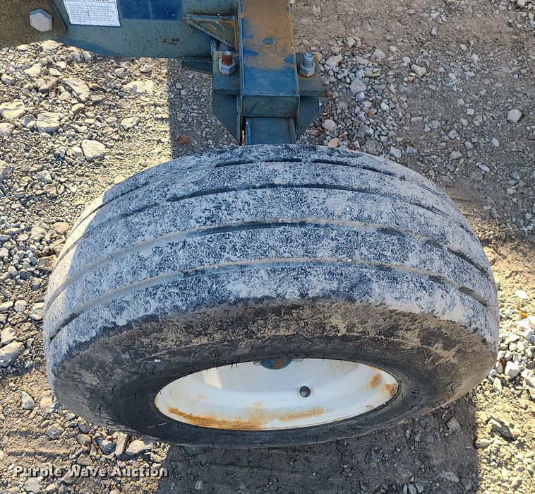 image for item DR7827 NH3 tank