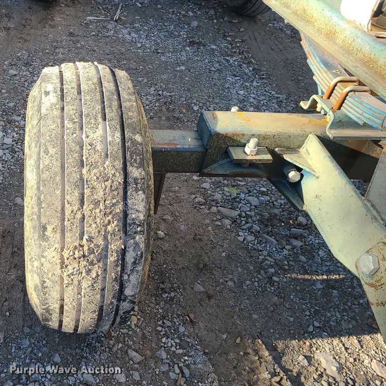 image for item DR7827 NH3 tank