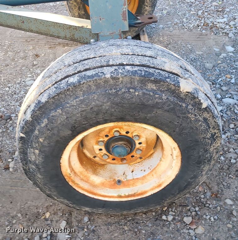 image for item DR7827 NH3 tank