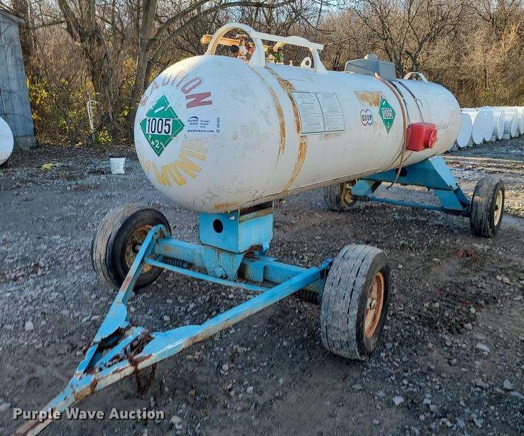 image for item DR7828 NH3 tank