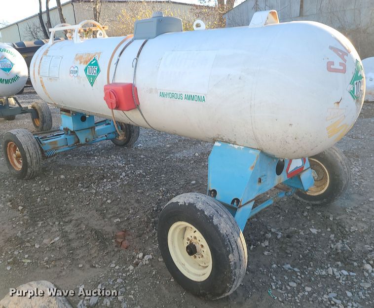 image for item DR7828 NH3 tank