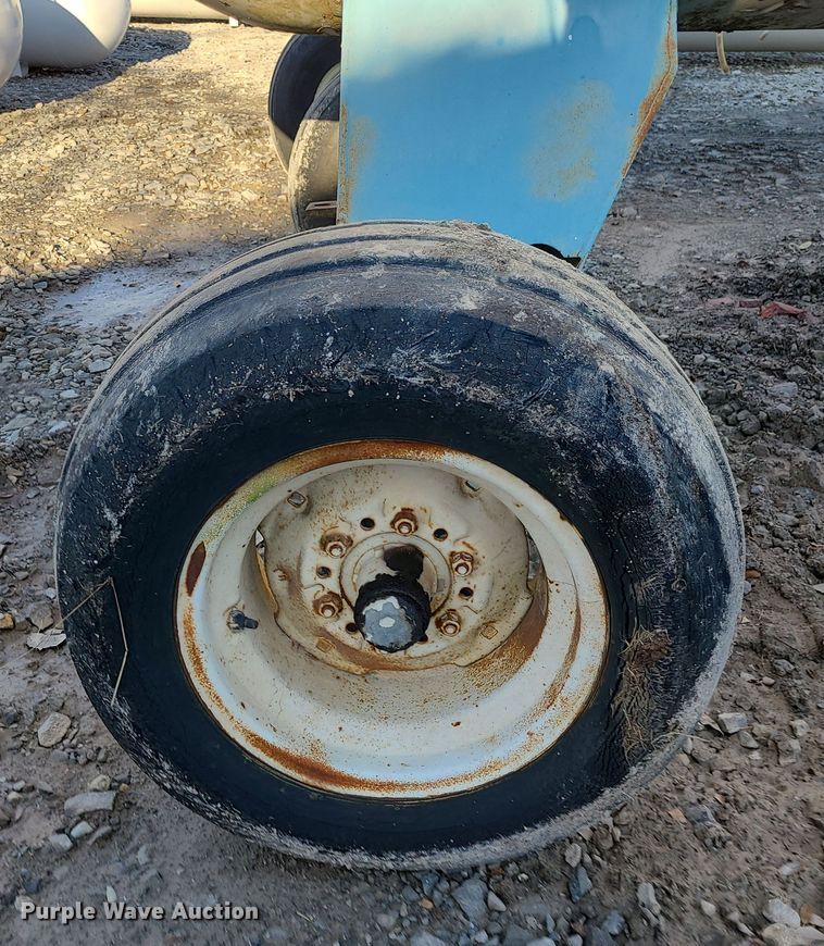 image for item DR7828 NH3 tank