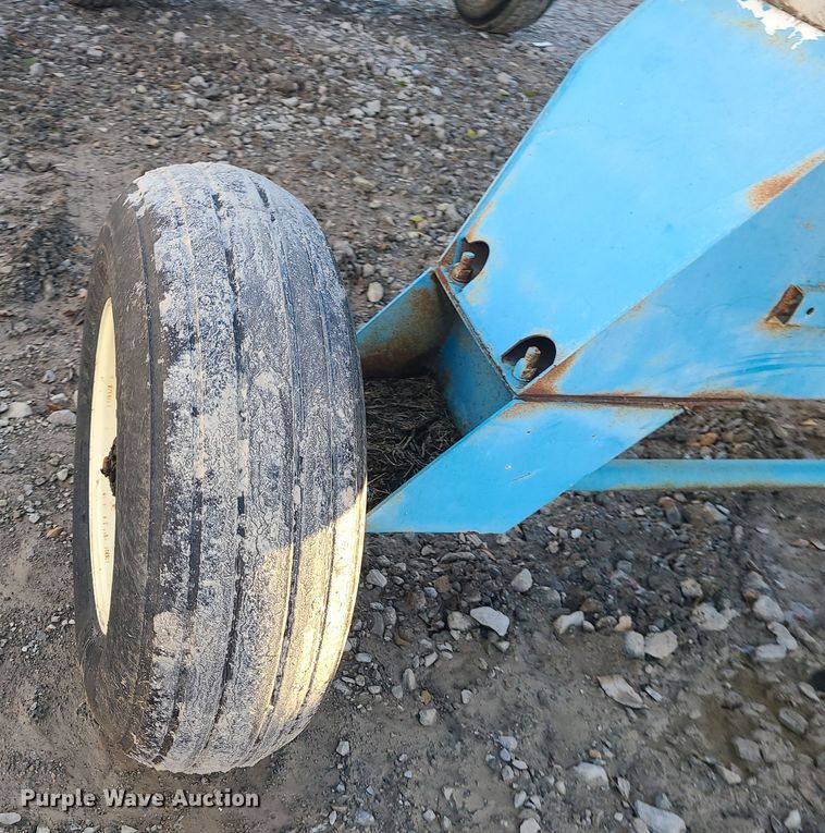 image for item DR7828 NH3 tank