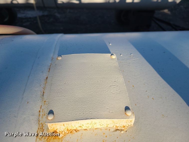 image for item DR7828 NH3 tank