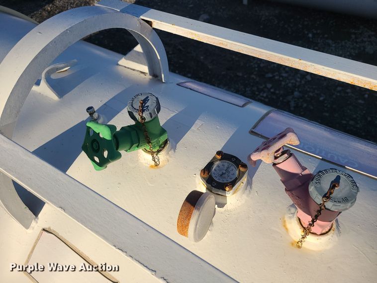 image for item DR7829 Trinity Industries  NH3 tank