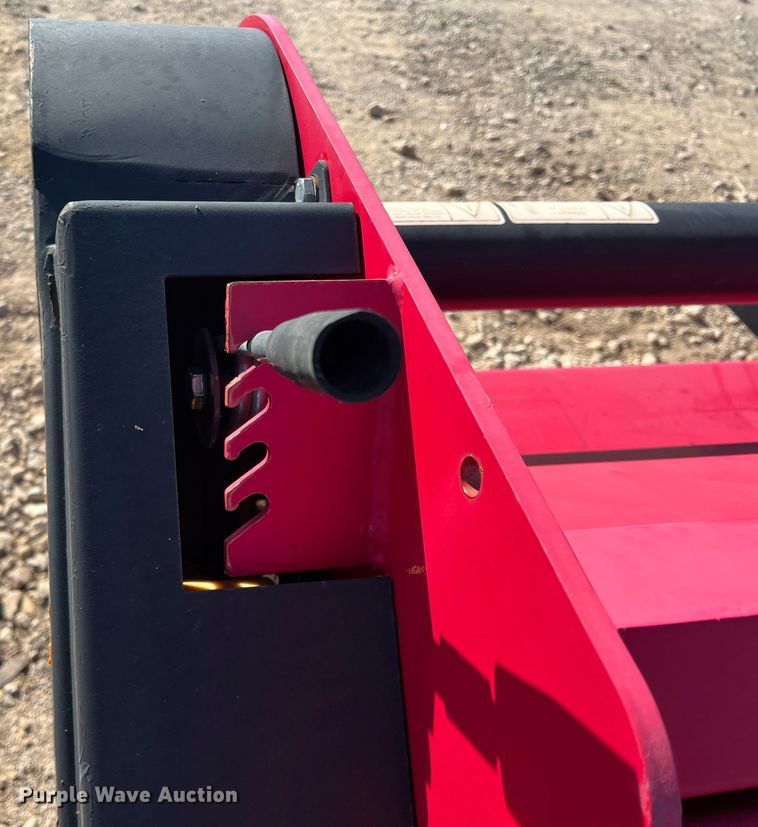 image for item DS2474 2018 Mahindra mShred 260  shredder