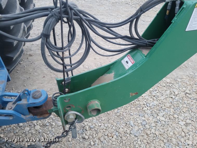 image for item EB9813 Great Plains 3S-4000HD  grain drill