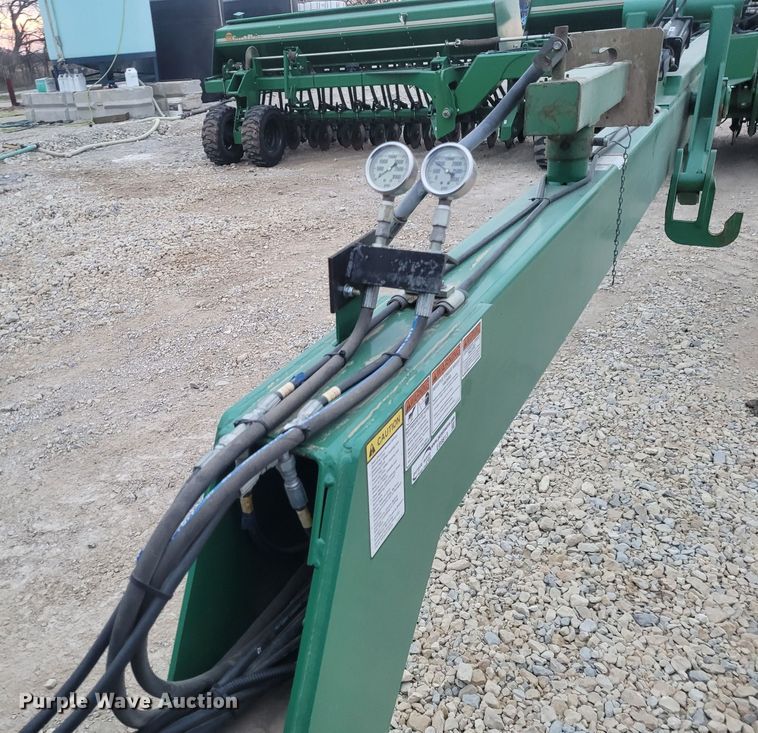 image for item EB9813 Great Plains 3S-4000HD  grain drill