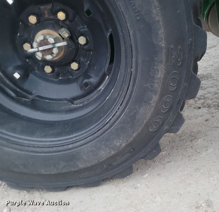 image for item EB9813 Great Plains 3S-4000HD  grain drill