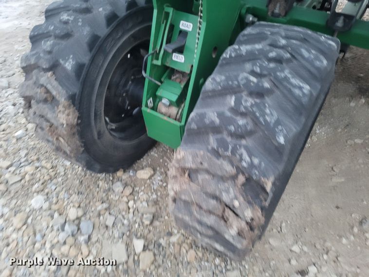 image for item EB9813 Great Plains 3S-4000HD  grain drill