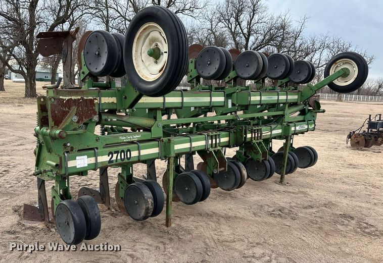 image for item EK9818 Etherell 2700  row crop cultivator