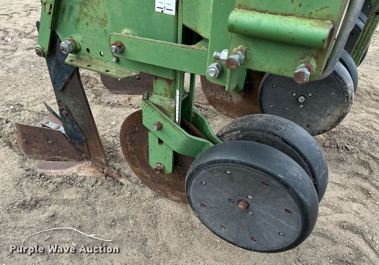 image for item EK9818 Etherell 2700  row crop cultivator