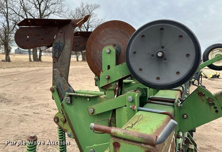 image for item EK9818 Etherell 2700  row crop cultivator