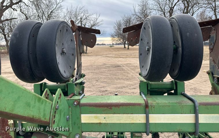 image for item EK9818 Etherell 2700  row crop cultivator