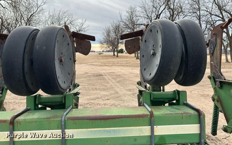 image for item EK9818 Etherell 2700  row crop cultivator