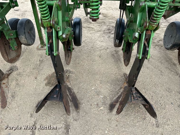 image for item EK9818 Etherell 2700  row crop cultivator