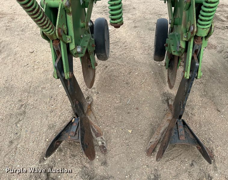 image for item EK9818 Etherell 2700  row crop cultivator
