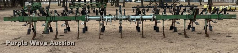 image for item EK9821 Row crop cultivator