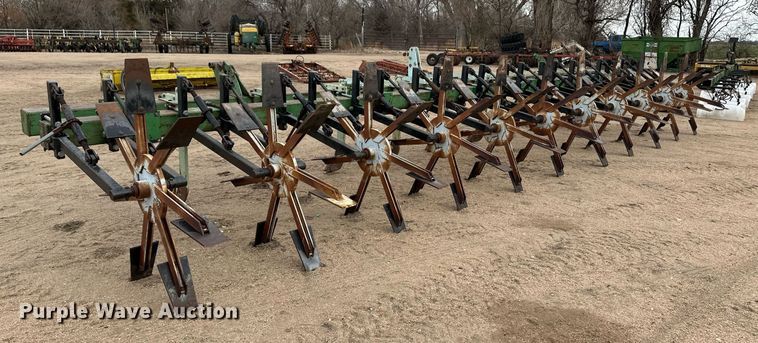 image for item EK9821 Row crop cultivator