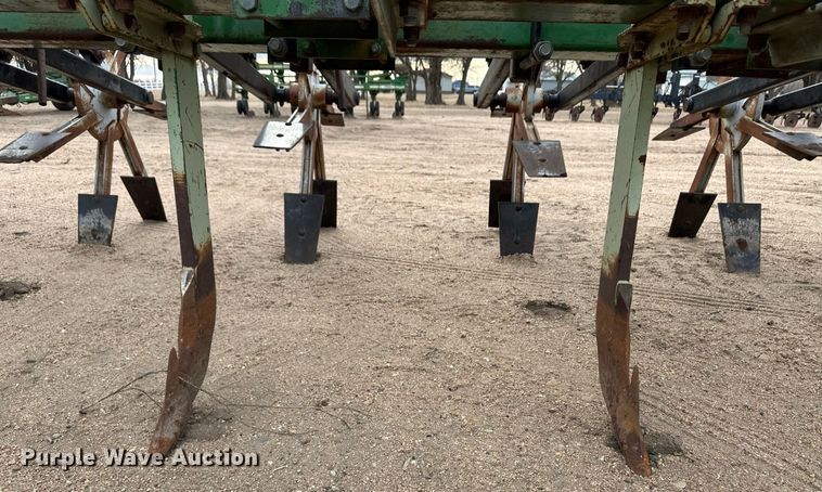 image for item EK9821 Row crop cultivator