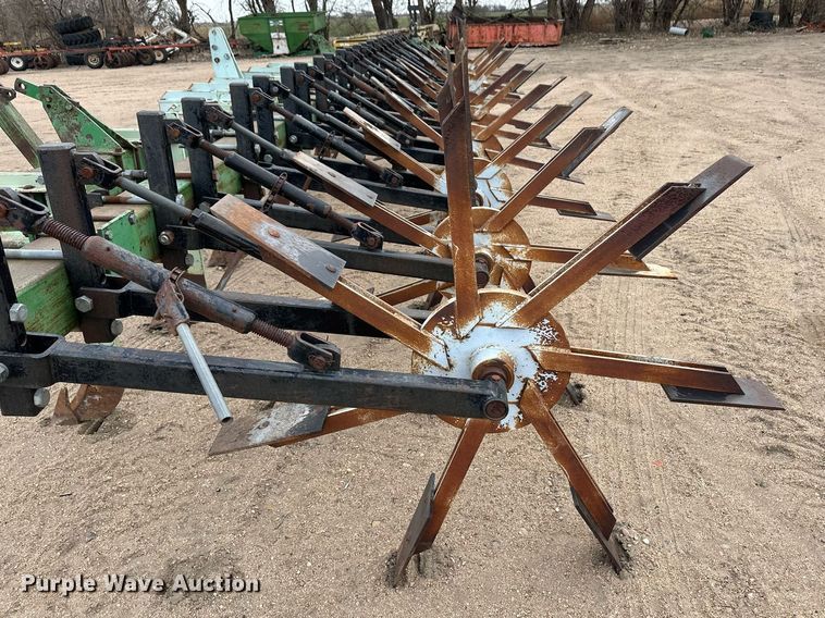 image for item EK9821 Row crop cultivator