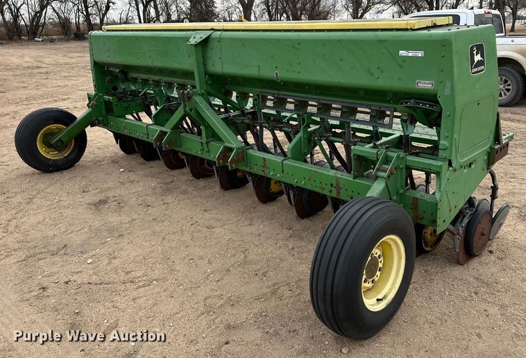 image for item EK9823 John Deere 515  grain drill