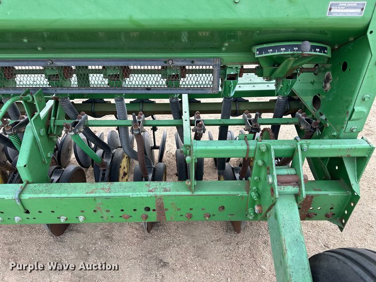 image for item EK9823 John Deere 515  grain drill