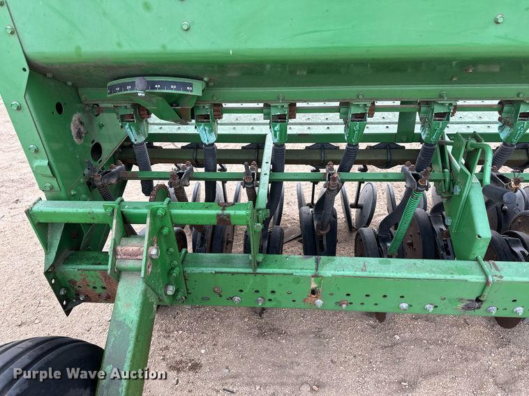 image for item EK9823 John Deere 515  grain drill