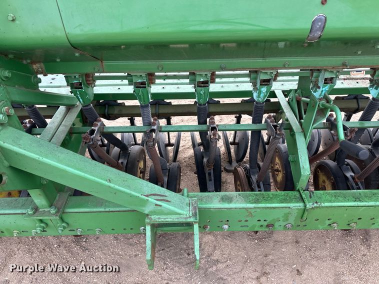 image for item EK9824 John Deere 515  grain drill