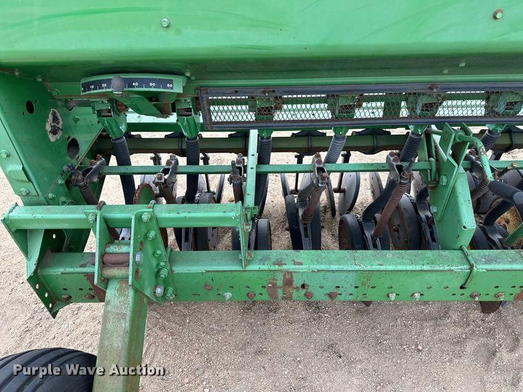 image for item EK9824 John Deere 515  grain drill