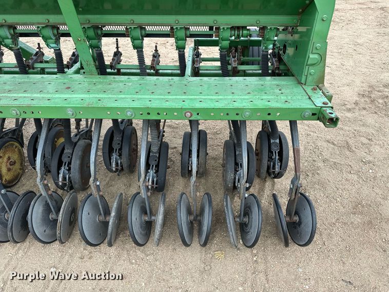 image for item EK9824 John Deere 515  grain drill