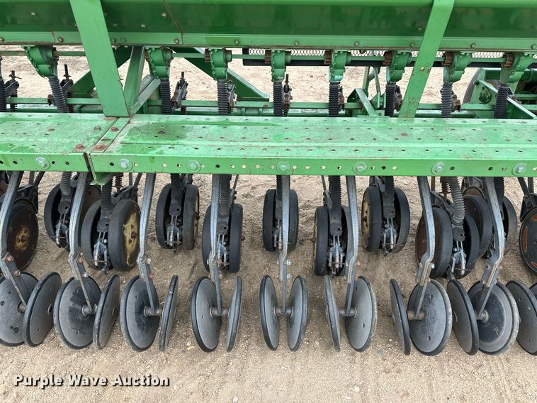 image for item EK9824 John Deere 515  grain drill