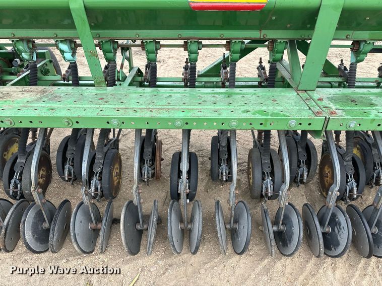 image for item EK9824 John Deere 515  grain drill