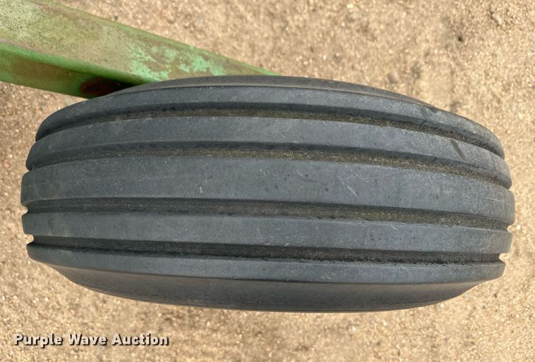 image for item EK9824 John Deere 515  grain drill