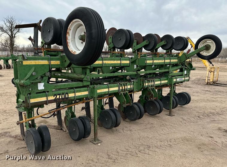 image for item EK9827 Etherell 2700  row crop cultivator