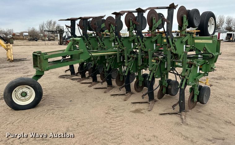 image for item EK9827 Etherell 2700  row crop cultivator