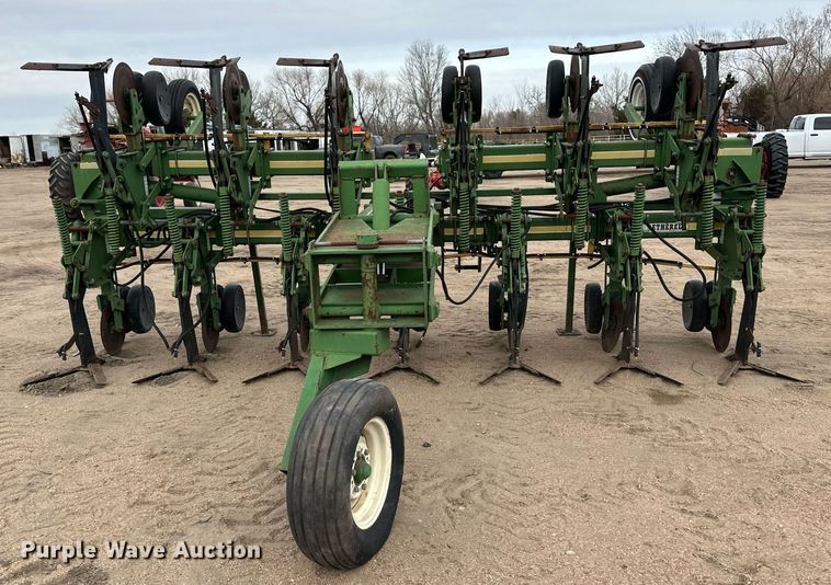 image for item EK9827 Etherell 2700  row crop cultivator