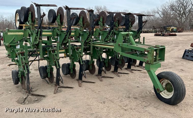 image for item EK9827 Etherell 2700  row crop cultivator