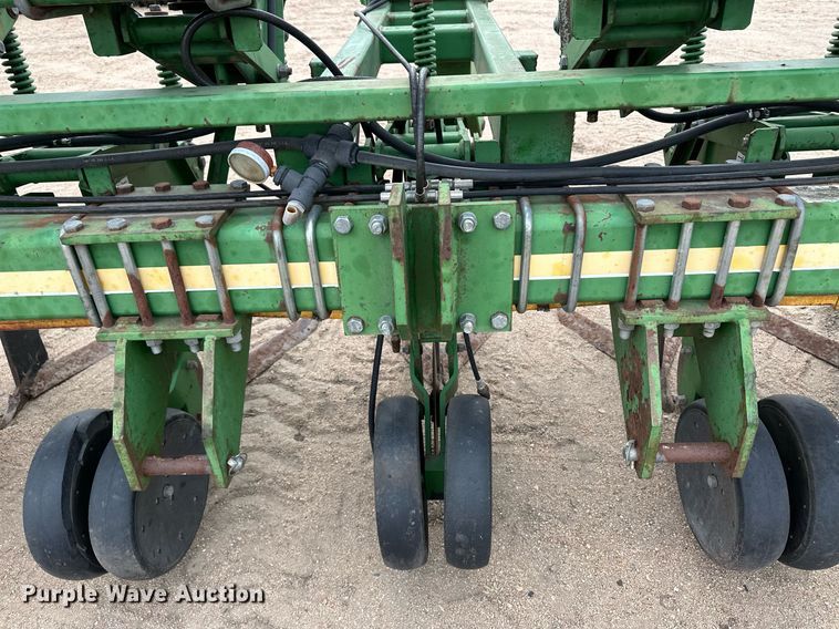 image for item EK9827 Etherell 2700  row crop cultivator